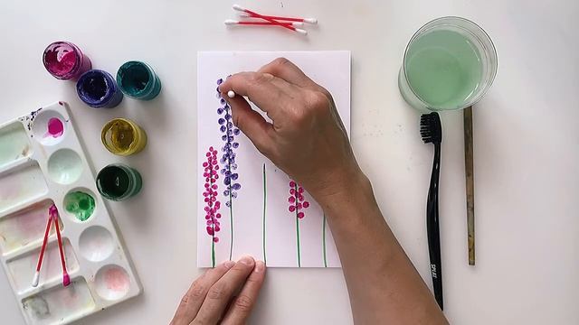 Рисуем цветы для мамы ватными палочками. Ясельная группа. смотреть онлайн