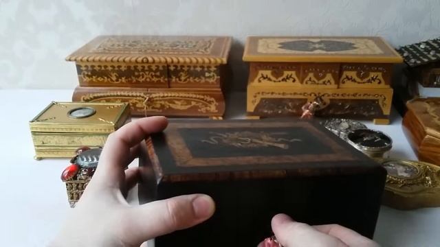 1910г Мозаика из Дерева Старинная Швейная Шкатулка. Внутренняя Отделка Новая. смотреть онлайн