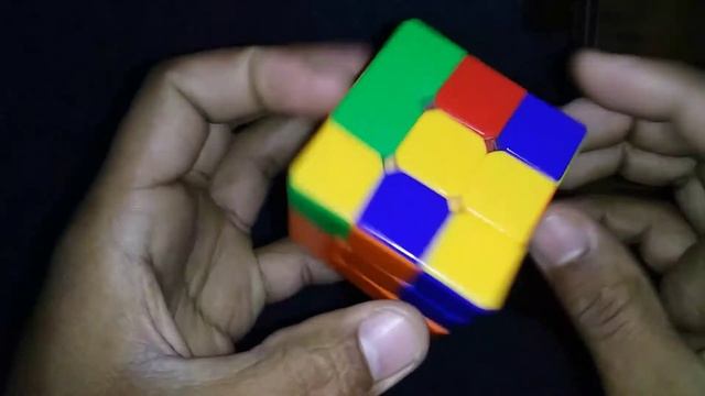 How to solve the Rubik's cube in 30 second смотреть онлайн