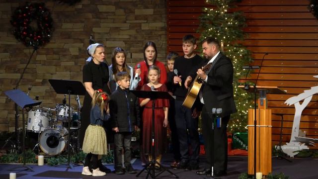 Пение - Рождество – это праздник света смотреть онлайн
