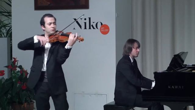 Гайк Казазян и Филипп Копачевский: Ф. Крейслер - "Маленький венский марш" смотреть онлайн
