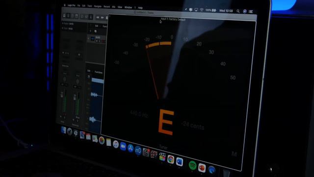 Everyone Plays This Led Zeppelin Bass Line Wrong. смотреть онлайн
