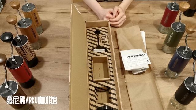 [C40常见问题解答] 磨盒里印的号表示什么 | Comandante德国司令官C40咖啡手摇磨豆机 смотреть онлайн