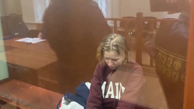 Дарье ТРЕПОВОЙ ГРОЗИТ 35 ЛЕТ ТЮРЬМЫ. видео из Басманного суда смотреть онлайн