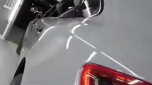 Оклейка Porsche Macan цветным винилом смотреть онлайн