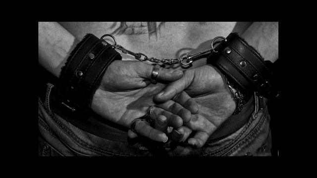 FRENCH LESSON - learn french with music ( lyrics + translation ) Johnny Hallyday - Le Pénitencier смотреть онлайн