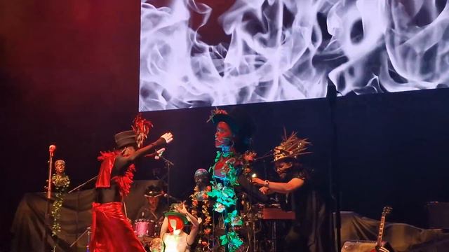 The Crazy World Of Arthur Brown-Fire Poem, 29.9.2023 The Royal Albert Hall смотреть онлайн