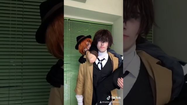 Великий из бродячих псов (TикТок) косплей rus/Bungou stray dogs BSD (TikTok) cosplay/ 文豪野犬 （抖音） смотреть онлайн