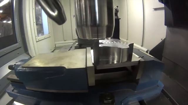 Akira Seiki High Performance VMC's CAM Performance смотреть онлайн
