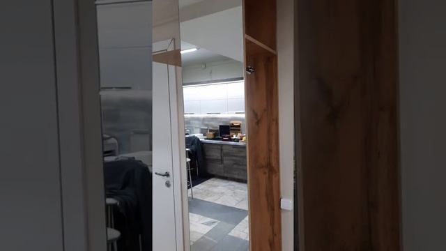 Изготовление компактной, малогабаритной Прихожей на заказ от производителя Березка-Мебель Ростов! смотреть онлайн