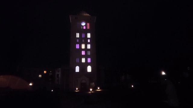 Елгава отмечает 103-ю годовщину провозглашения независимости Латвии ! смотреть онлайн