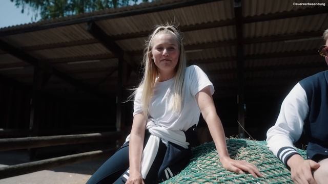 DAS PFERDECAMP - Fiinaalee ooho!! (Folge 6) смотреть онлайн
