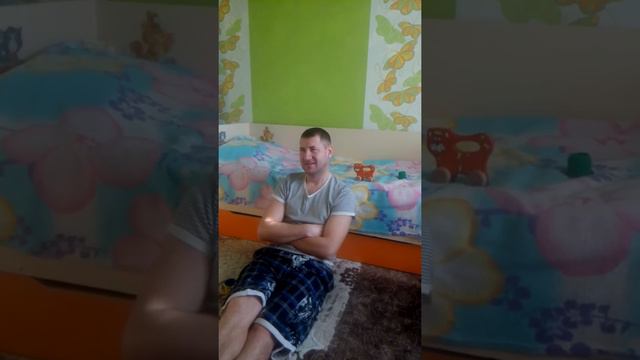 Дочки с папой играют в парикмахерскую смотреть онлайн