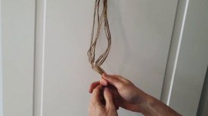 Плетение бюджетного подвесного кашпо за 5 минут, 2 варианта.