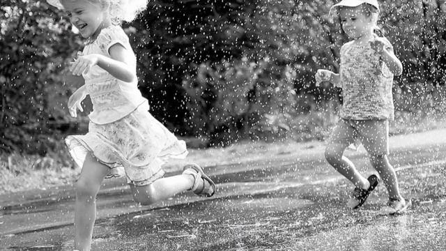 Катилась по асфальту смотреть онлайн