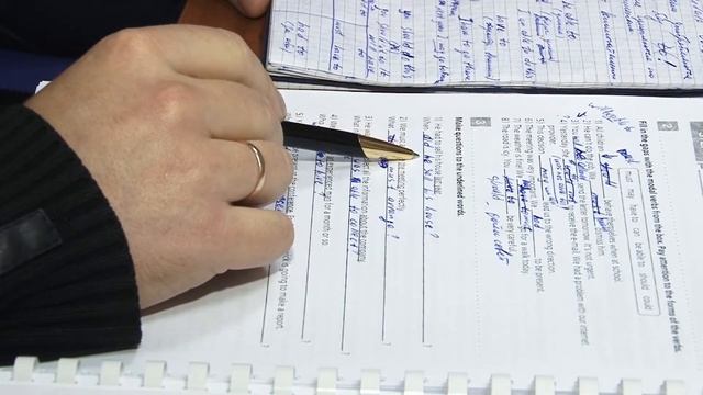 Уникальная методика обучения иностронным языкам в "Denis' School" смотреть онлайн