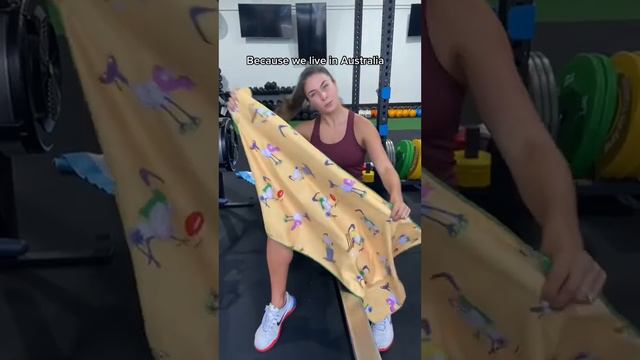 When you create the most controversial gym towel… 😱 смотреть онлайн