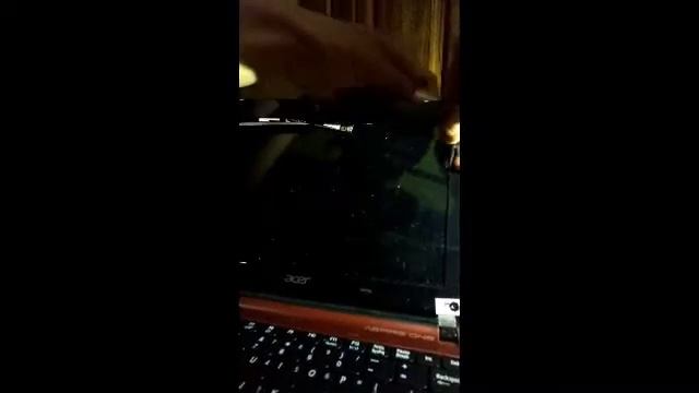 Cara ganti lcd aspire one aod d720 d255 d260 d257 смотреть онлайн