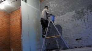 Покраска кирпича. Подготовка кирпичной стены к покраске.