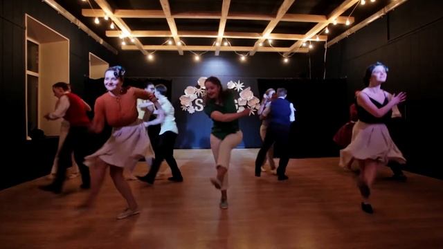 STS Spring Cabaret 2017 || группа Кристины и Кости - Benny's buggle смотреть онлайн