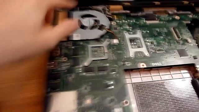 How to upgrade and dismantle a Dell 17R N7110 смотреть онлайн