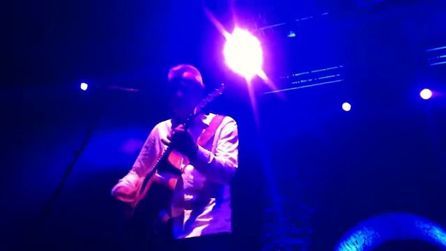 Stochelo Rosenberg & Tommy Emmanuel - Nuages/Seven Come Eleven смотреть онлайн