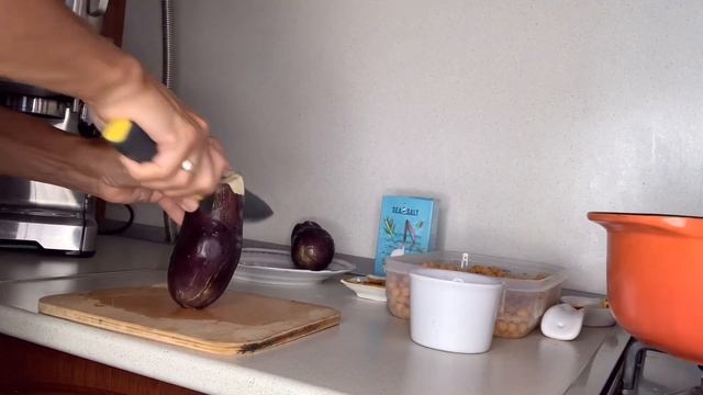 ЦАКОНИКИ / РАГУ из НУТА и БАКЛАЖАН / греческое блюдо смотреть онлайн