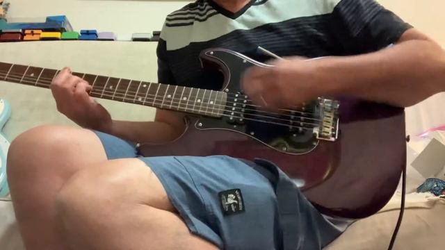 2000 Squier Standard Series Stratocaster HH Rare Purple Metallic Sparkle Finish Indonesia смотреть онлайн