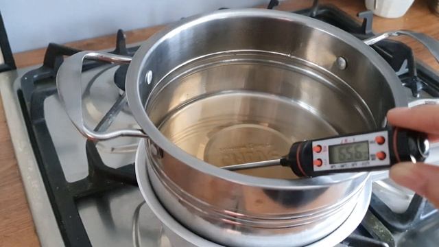 Подробный урок как сделать свечи с нуля.