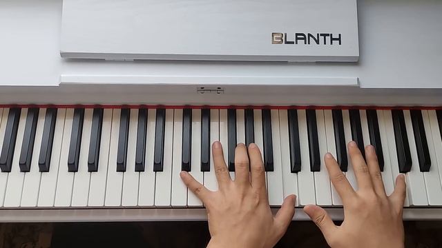 When you hit the wrong note and it sounds like the hit of the 2000s смотреть онлайн