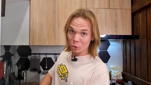 Бомбический Интересный Рецепт - Фетучини с Хурмой смотреть онлайн