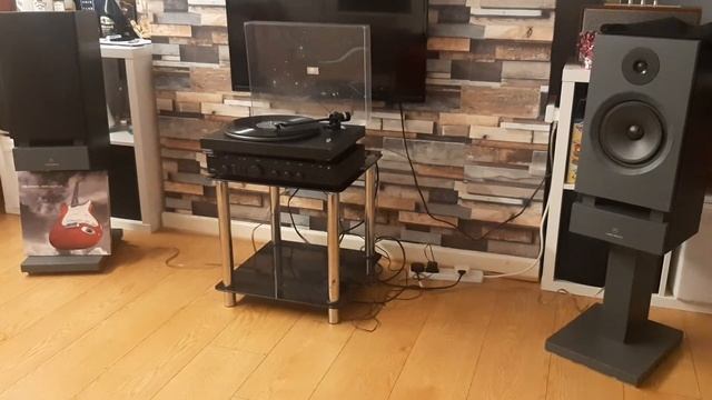 arcam alpha 6 + project tt + linn Nexus ls250 смотреть онлайн