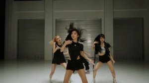 BLACKPINK - ‘Shut Down’ Dance Performance Video Mirrored (4K + English Sub)