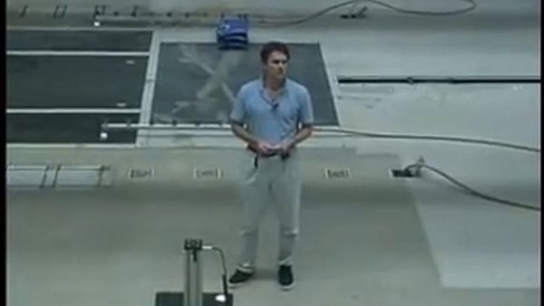 2007 Volvo S80, Frontal Crash Test.