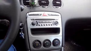 Дезинфекция вентиляции салона Peugeot 308 очистителем Suprotec