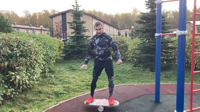 Упражнения на балансборде часть # 5. Элементы прыжков и вращений на балансировочной доске.
