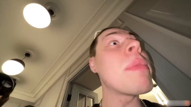 УНИЧТОЖАЮТ КВАРТИРУ Парадеевича _ Кореш, Куертов, PLOHOYPAREN, Exile, FRAME TAMER