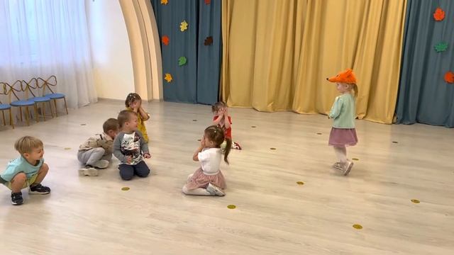 «Зайчики и лисичка» смотреть онлайн