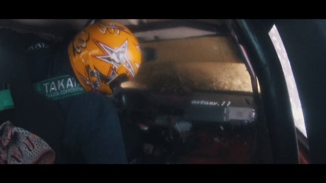 Как легально перевернуть машину на автокроссе. Валим боком на новой жиге! смотреть онлайн