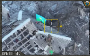 Над н.п. Ивановское российскими бойцами поднят флаг ВДВ.