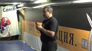 На какой дистанции можно стрелять из травмата? Как извлекать оружие?