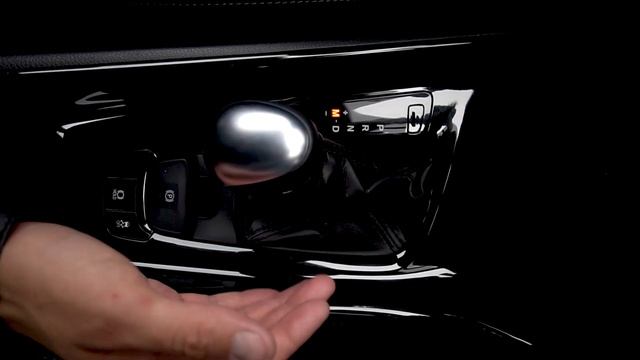 Toyota C-HR 1.2 смотреть онлайн