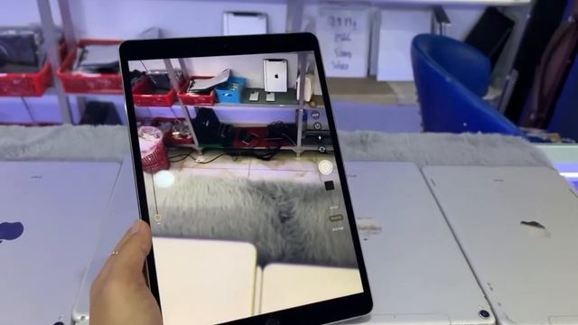 iPad Pro 10.5 Sim + Wifi តំលៃPromotion #275$ ឡេីងទៅ សំនុំសុីន មកដល់ក្តៅៗ អាចមកមេីលបាន смотреть онлайн