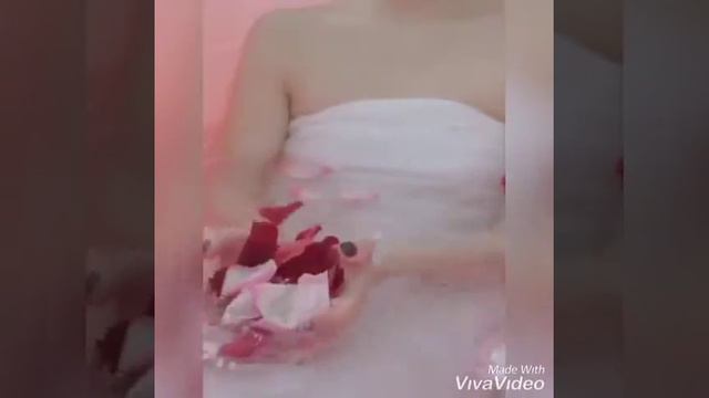 Bồn tắm cho người lớn. Bồn nhựa di động смотреть онлайн