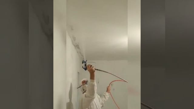 Белый грунт для машинного нанесения Sous-Couche. смотреть онлайн