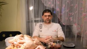 Итог моего птицеводства. Куры: пушкинские, амрокс и аврора. Взвешиваем тушки петухов.