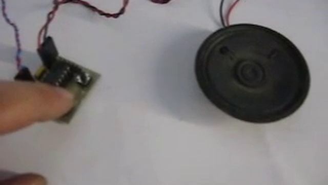 Музыкальный звонок на микросхеме УМС8-08 смотреть онлайн