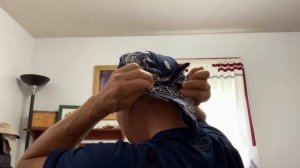 How to tie a bandana for bikers and hikers