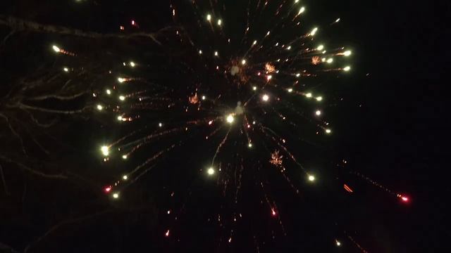 салют 2021. новогодний салют смотреть онлайн