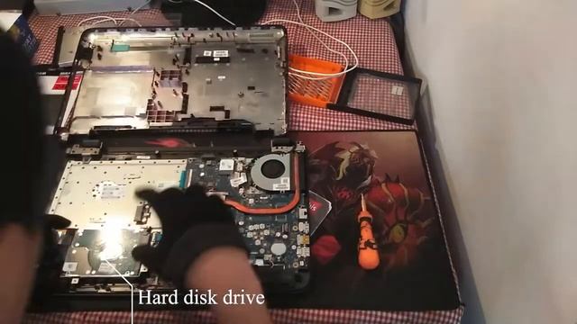 SSD installation for HP 15 AF131DX смотреть онлайн